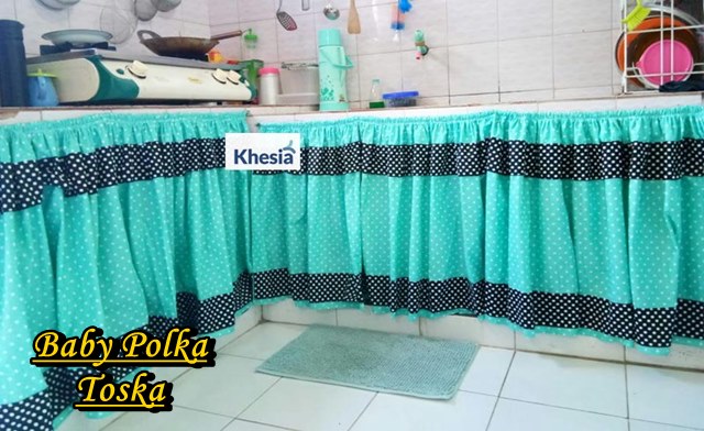 Gorden Kolong Meja Dapur