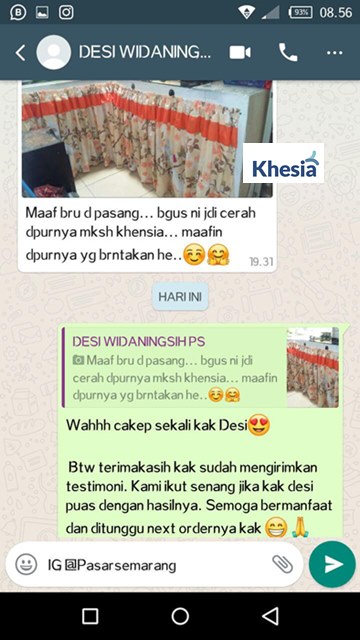 Gorden Penutup Meja Dapur